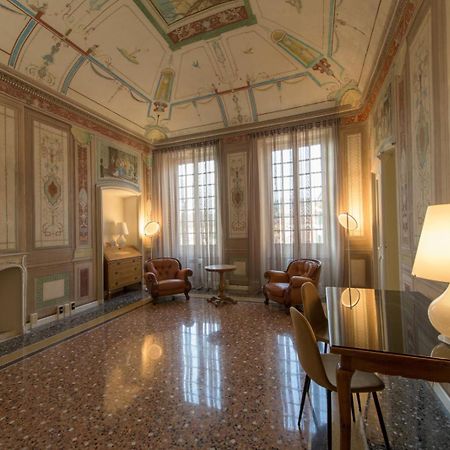 גאבי Palazzo Sertorio Suites מראה חיצוני תמונה