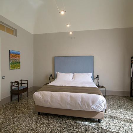 גאבי Palazzo Sertorio Suites מראה חיצוני תמונה